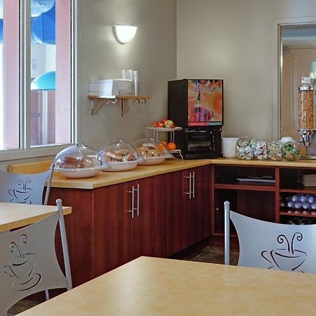 מלון Super 8 By Wyndham קרקט מראה חיצוני תמונה
